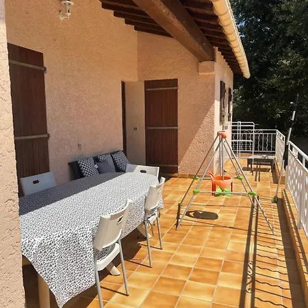 Villa Avec Piscine Privee Sans Vis A Vis Et Montpellier A 20Mn Claret Exterior photo